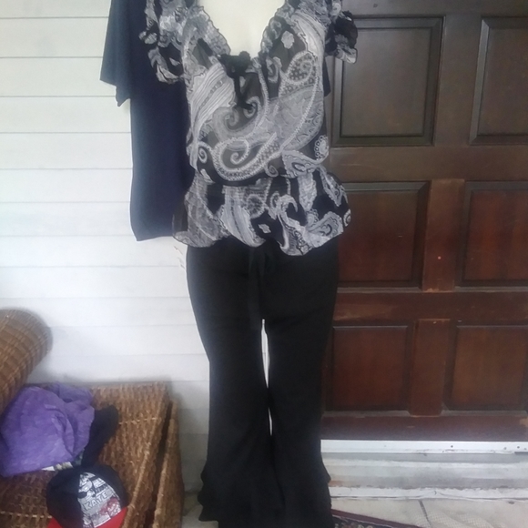 BOGO black printed shirt - Picture 5 of 5